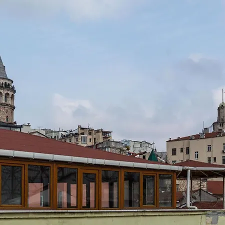 Appartement Dreamy Duplex Flat With Terrace Near Galata Tower